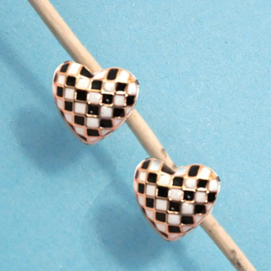 Checker Heart Stud Earrings