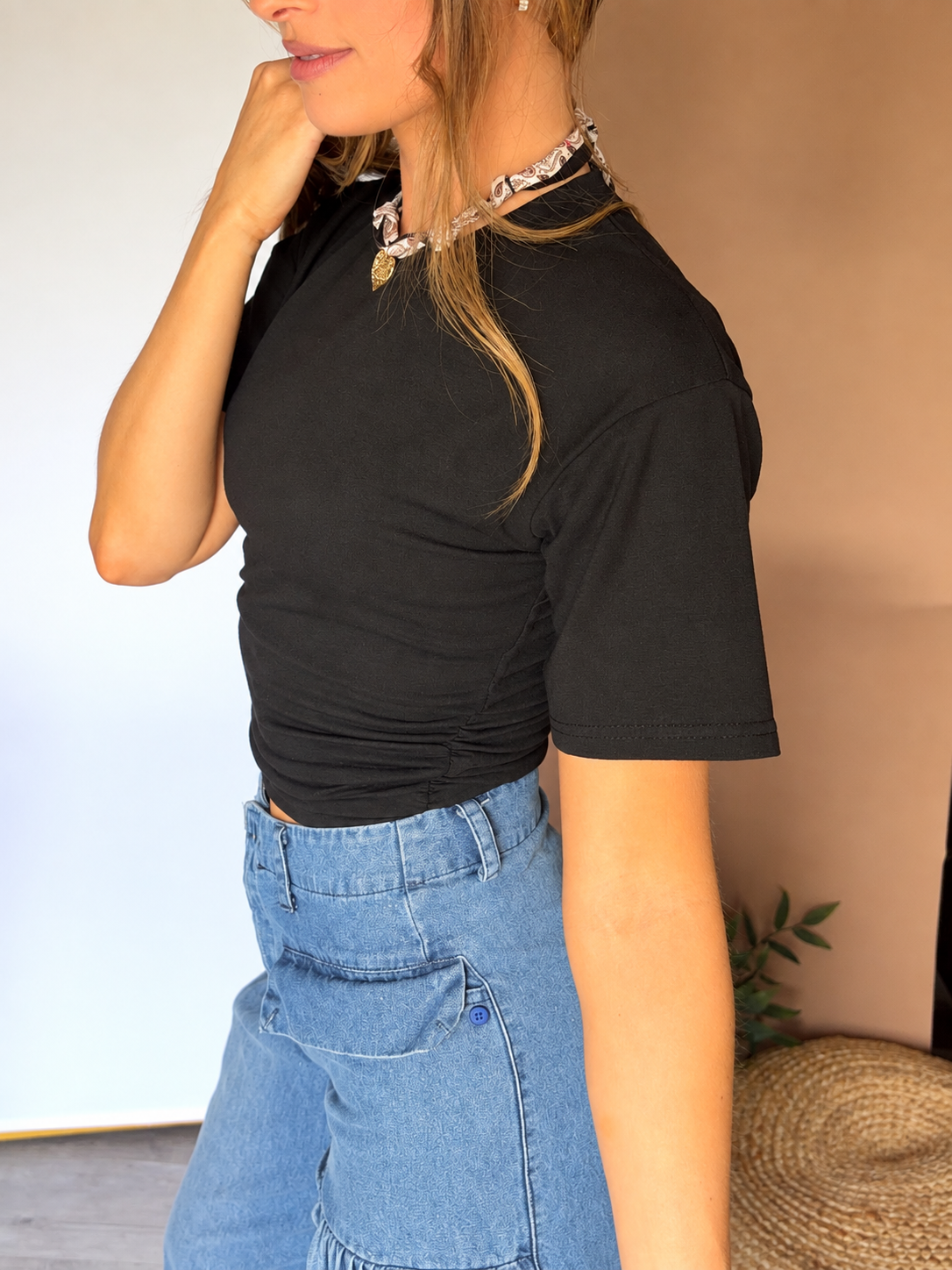 Casual Short Sleeve Cropped Tee