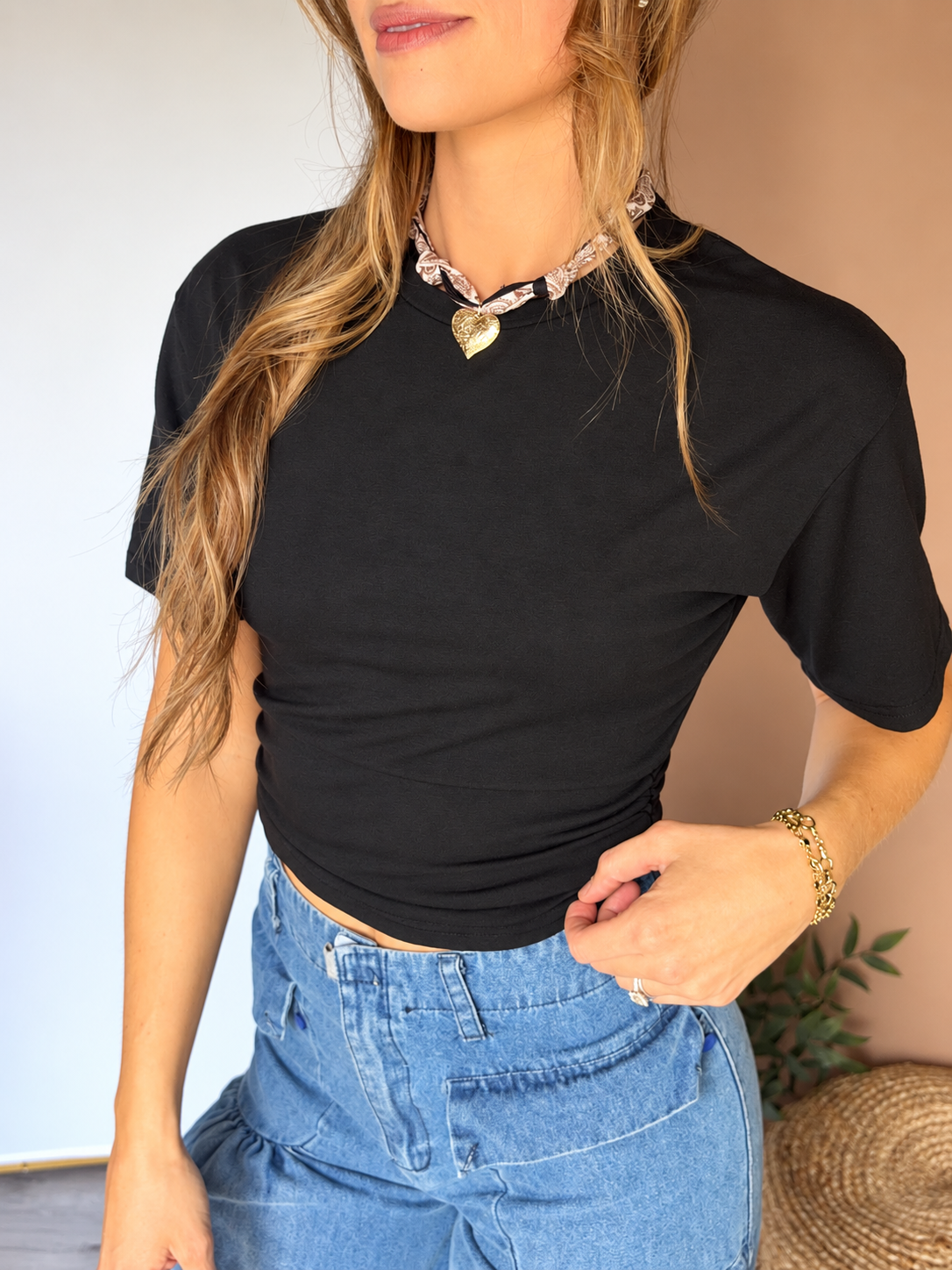 Casual Short Sleeve Cropped Tee