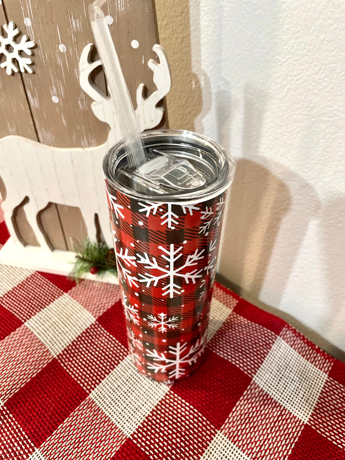 Snowy Christmas 20oz Plaid Tumbler