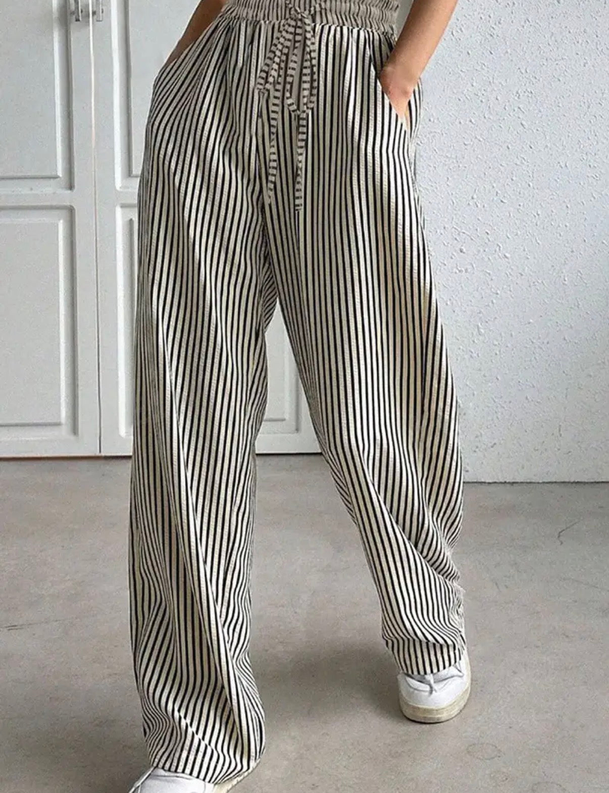 Black Striped Drawstring Wide-Leg Casual Pants